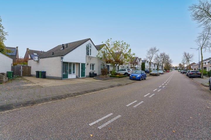 Photo 40 of Rivierensingel 455