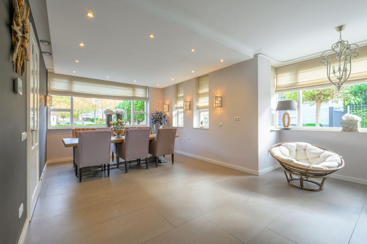 Photo 12 of Ruisvoornlaan 16