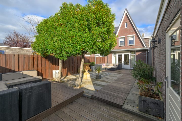 Photo 18 of Ruisvoornlaan 16