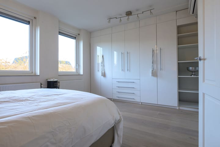 Photo 42 of Ruisvoornlaan 16