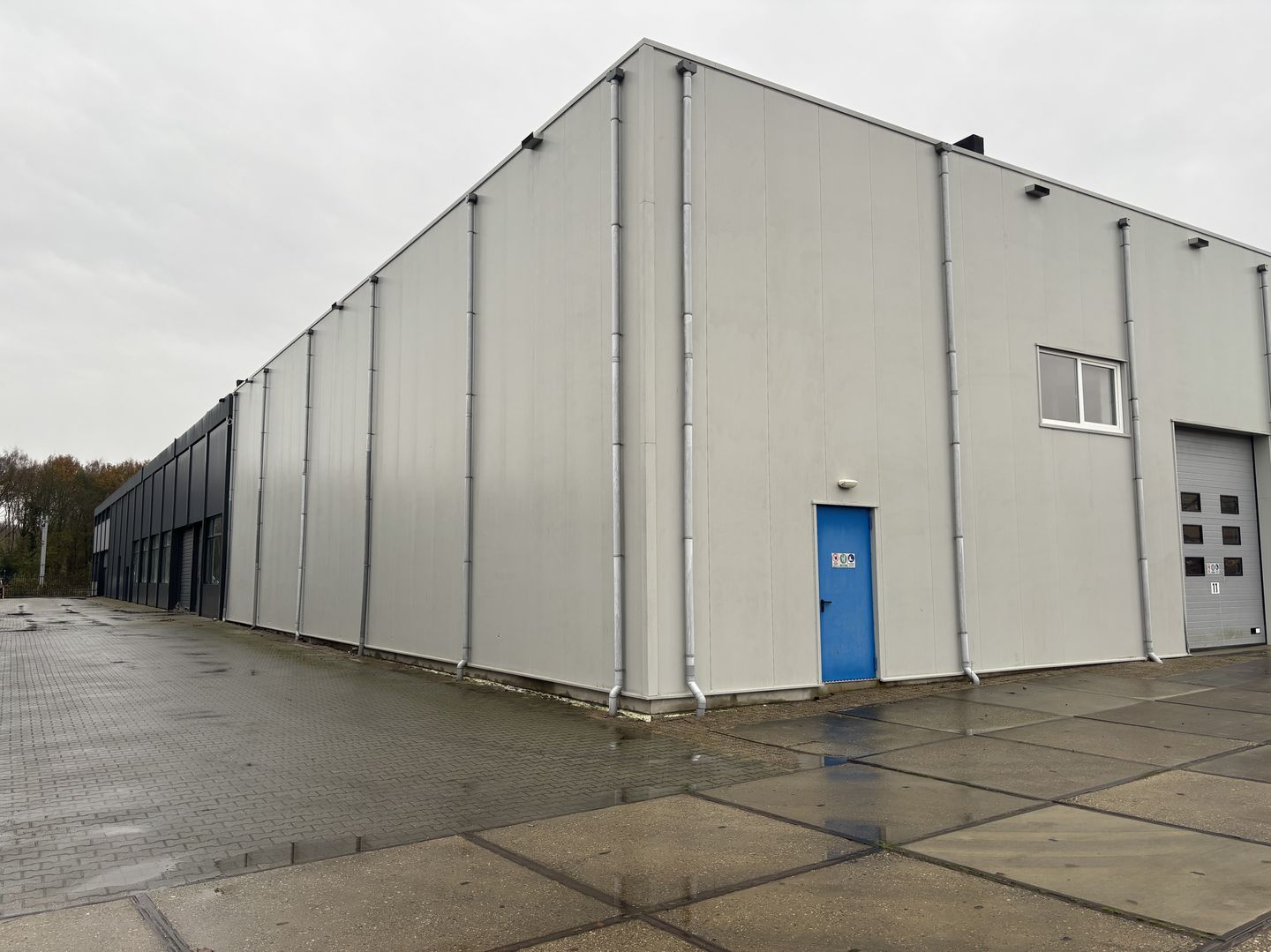 View photo 2 of Dr. A.F. Philipsweg 37A