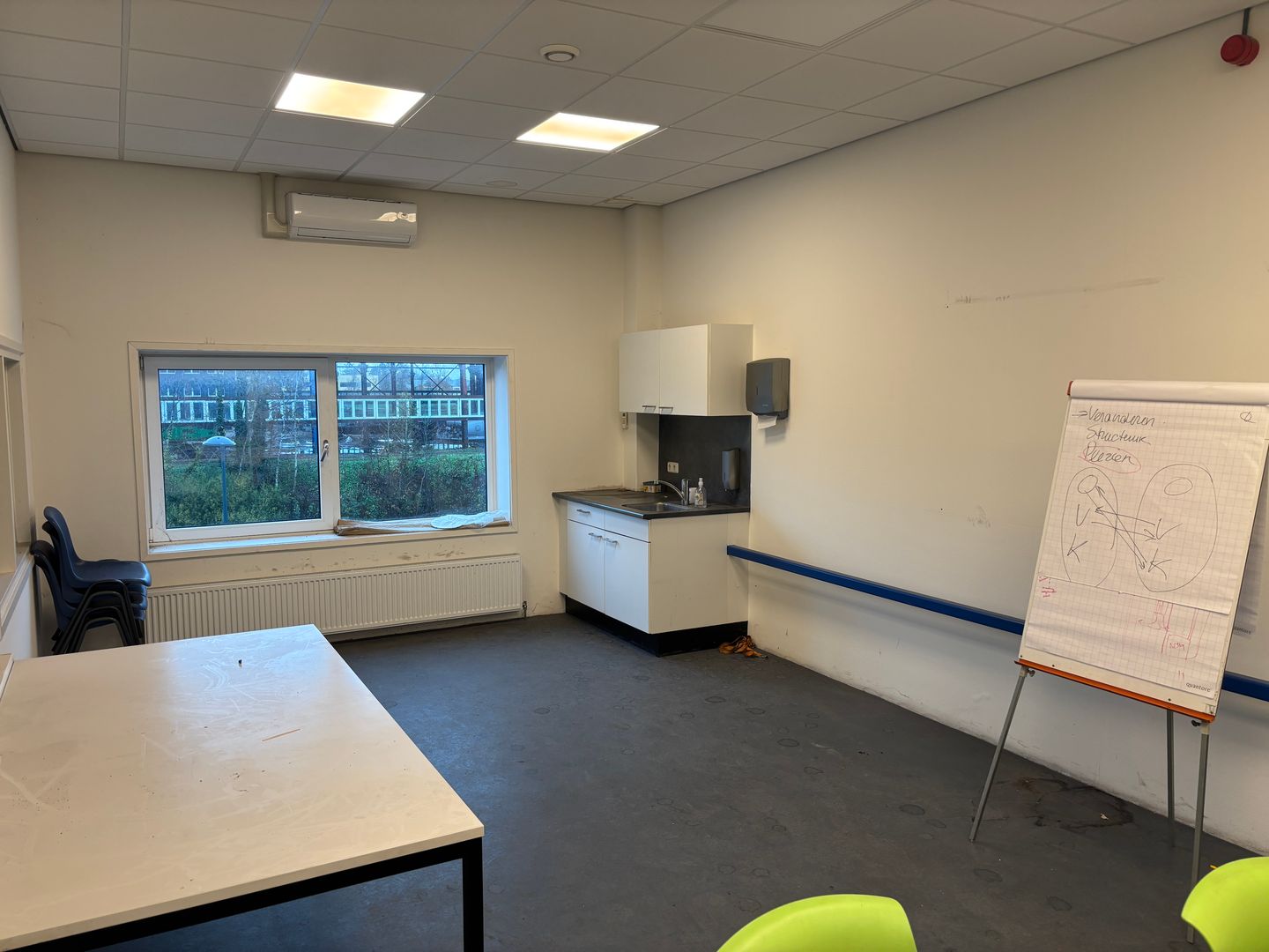 View photo 5 of Dr. A.F. Philipsweg 37A