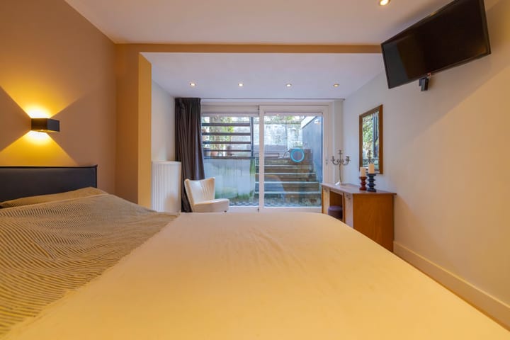 Photo 43 of Driekoningenstraat 15