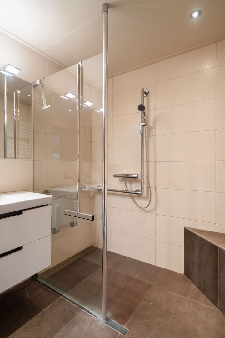 Photo 33 of Tooroplaan 19