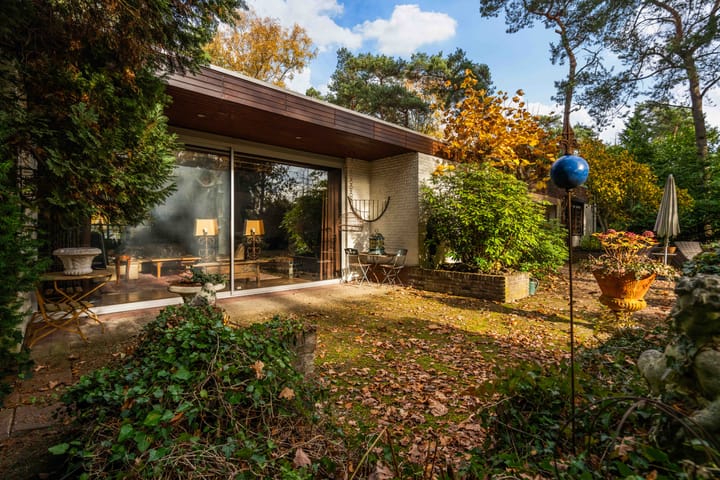 Photo 47 of Tooroplaan 19