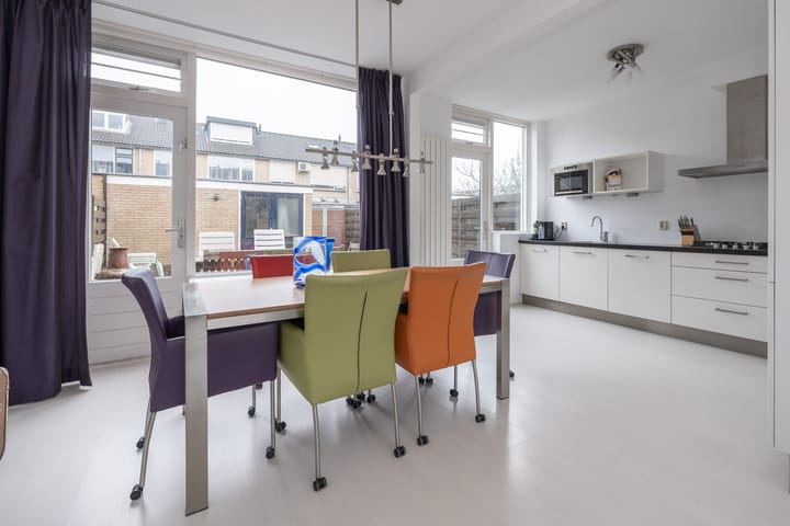 Foto 12 van Calvijnhof 11