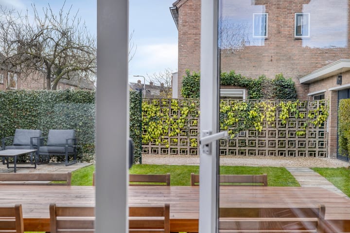 Foto 31 van Margrietstraat 15