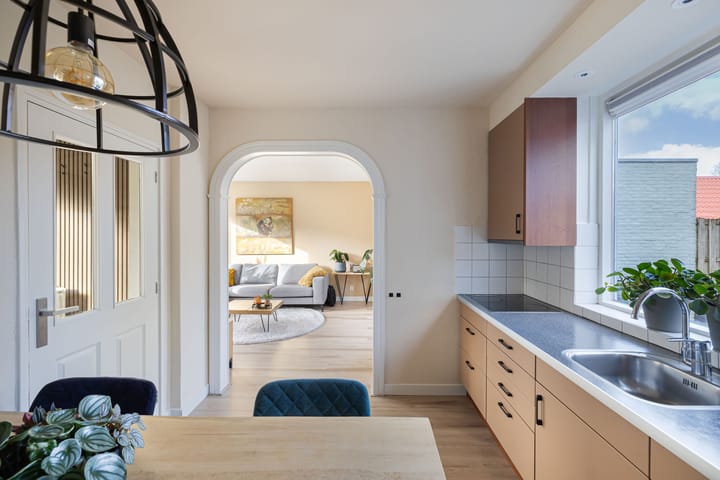 Photo 18 of Ruiterstraat 27