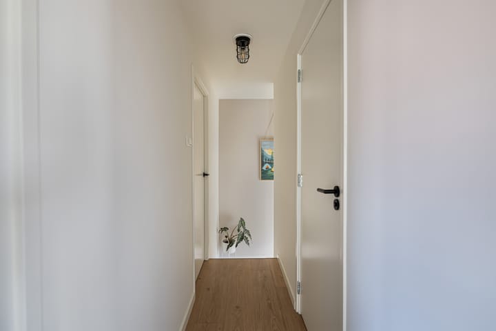 Photo 34 of Ruiterstraat 27