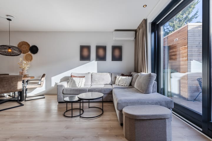 Photo 10 of Nedinscoplein 27