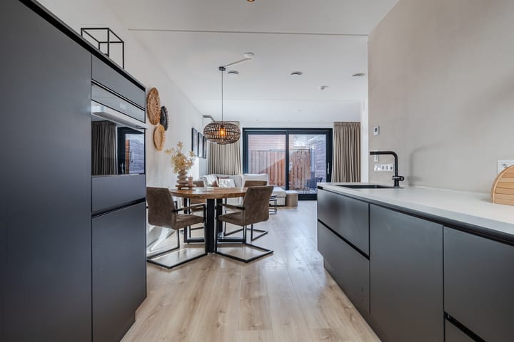 Photo 17 of Nedinscoplein 27