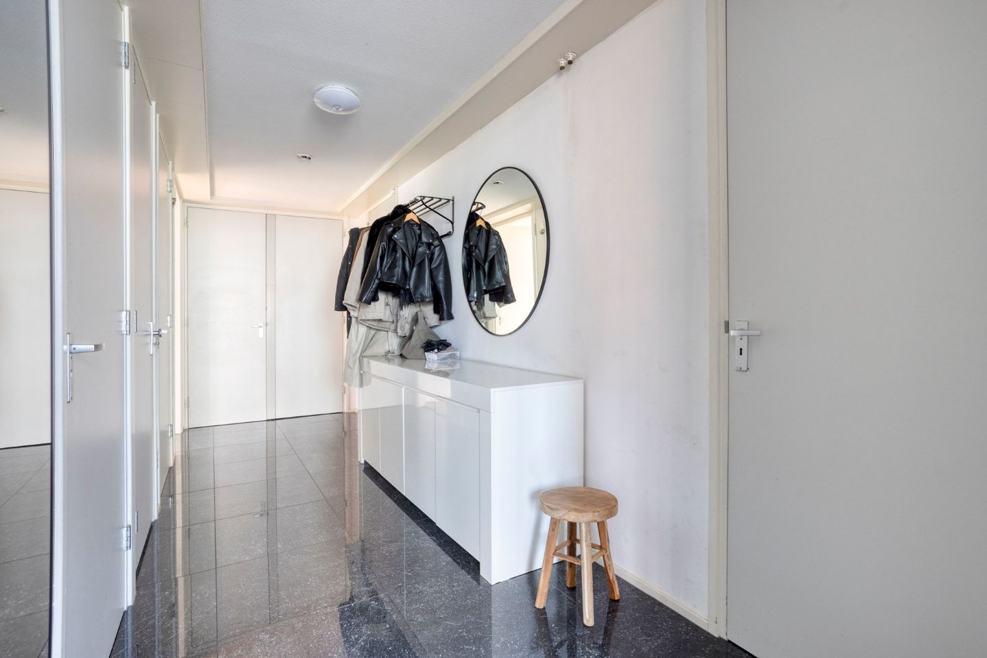 Foto 10 van Burg. Hustinxstraat 40