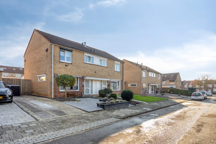 Photo 8 of Burgemeester Kleutersstraat 8