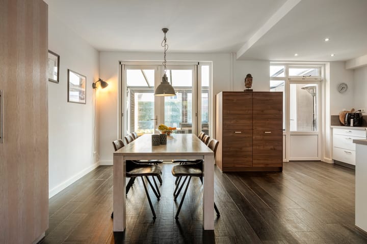 Photo 13 of Burgemeester Kleutersstraat 8