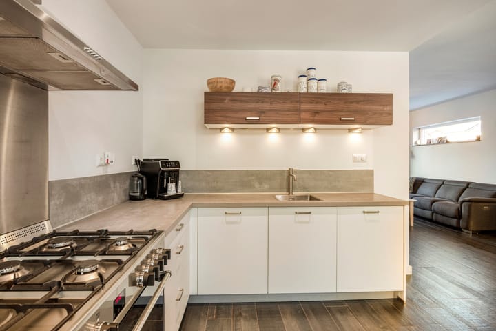 Photo 17 of Burgemeester Kleutersstraat 8