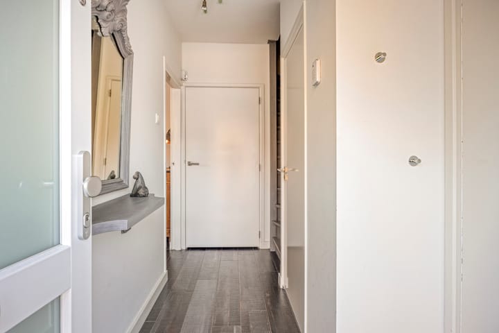 Photo 9 of Burgemeester Kleutersstraat 8