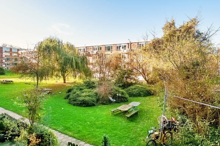 Foto 26 van Barnsteenlaan 35