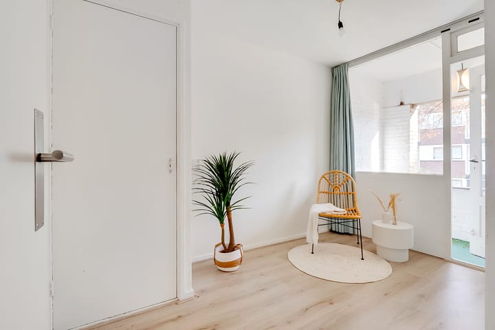 Foto 29 van Barnsteenlaan 35