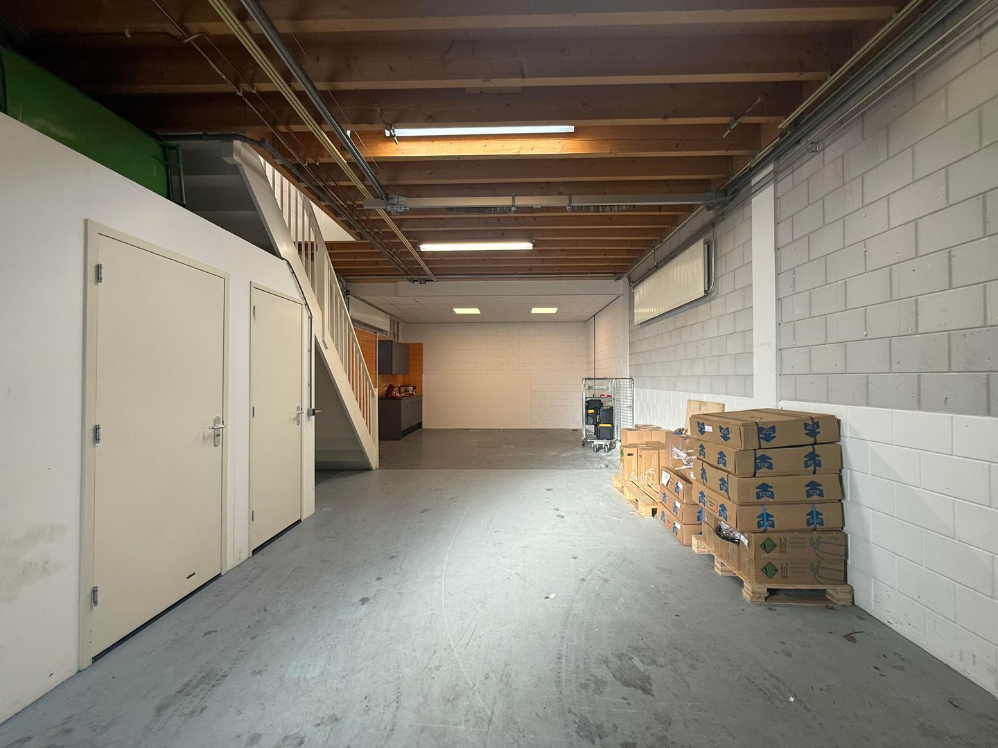 View photo 3 of Kleine Beer 58