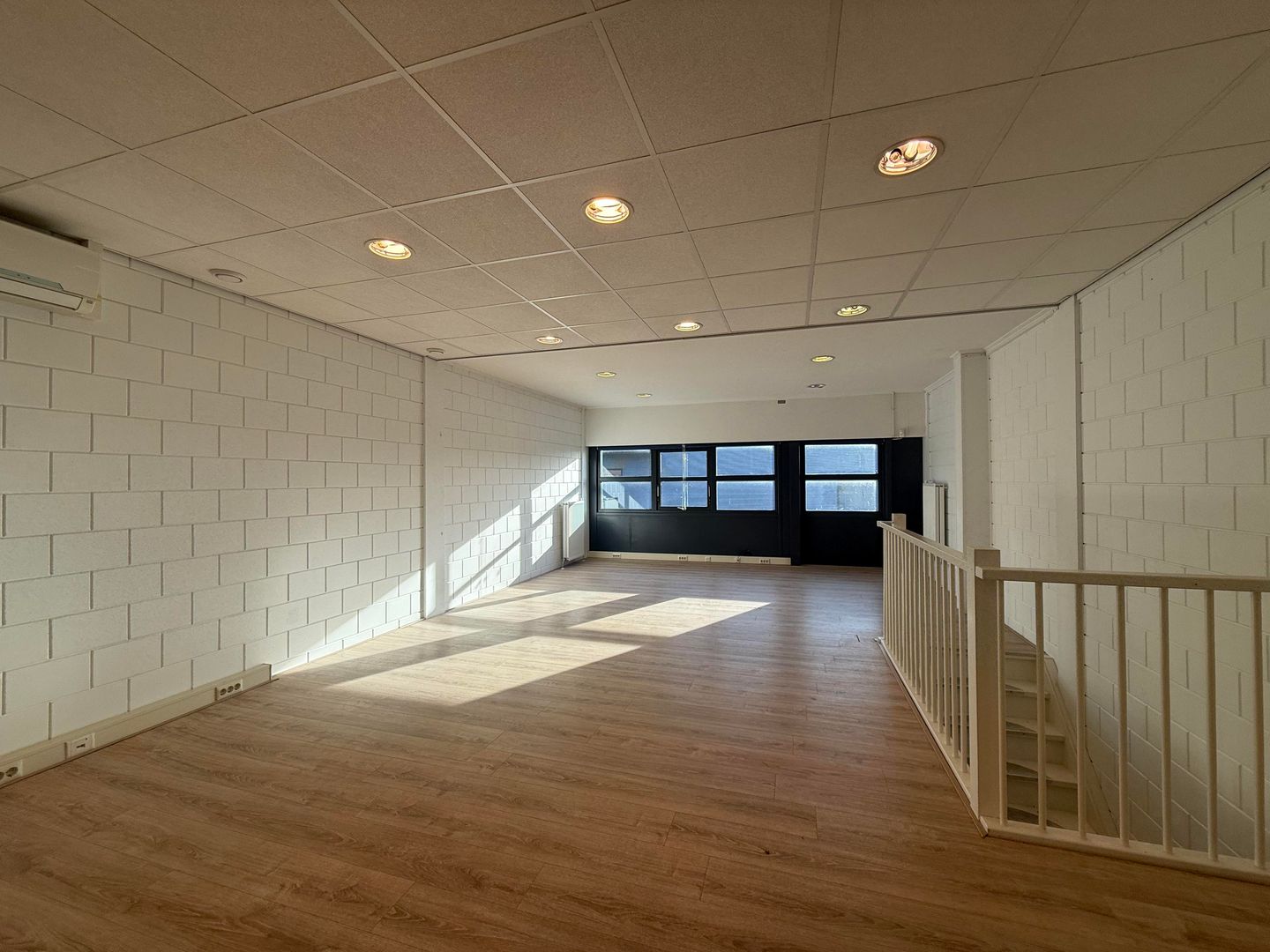 View photo 5 of Kleine Beer 58