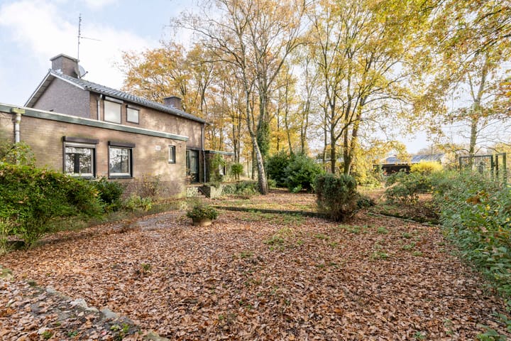 Photo 28 of Knikkerdorpweg 2