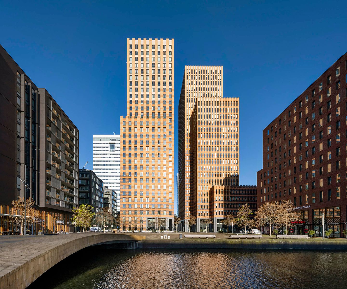 Bekijk foto 1 van Gustav Mahlerplein 3-117