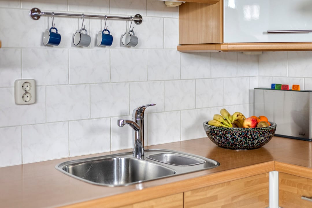 Photo 22 of Natalie Barneykade 32