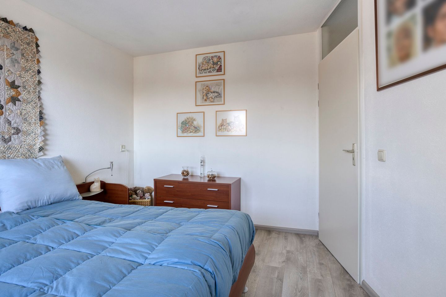 Photo 29 of Natalie Barneykade 32