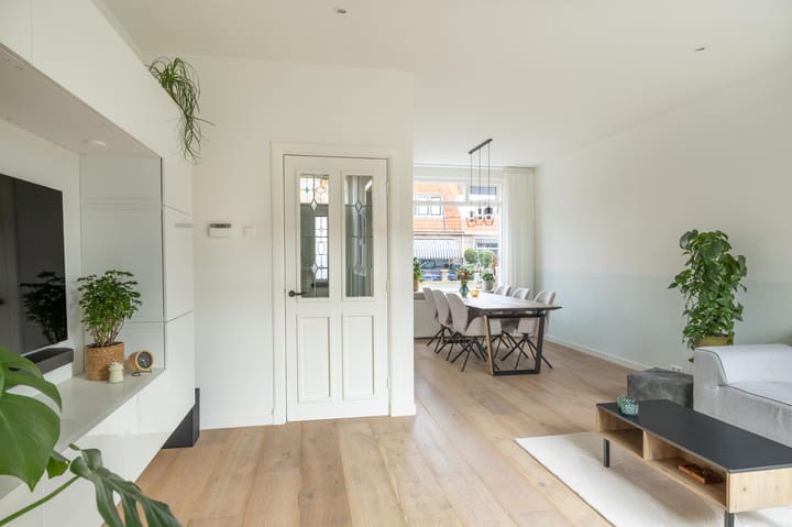 Photo 4 of Wilhelminalaan 64