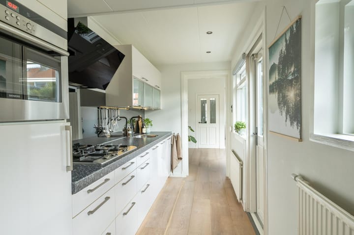 Photo 10 of Wilhelminalaan 64