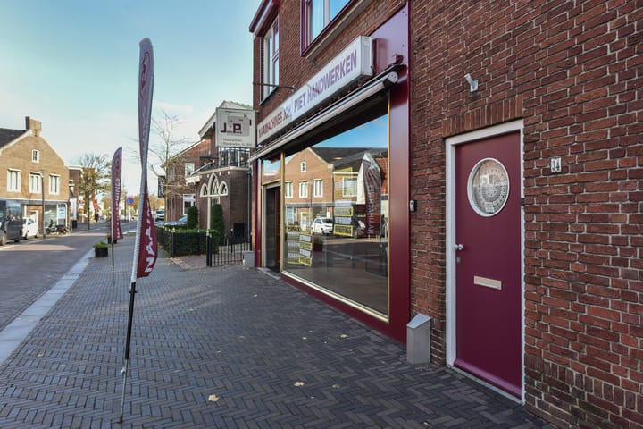 Photo 2 of Dorpsstraat 34