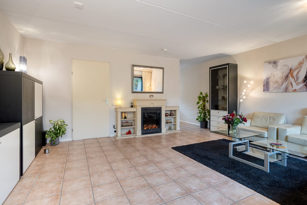 Foto 8 van Waterbies 9