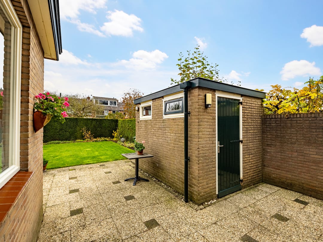 Photo 22 of Wentholtstraat 5