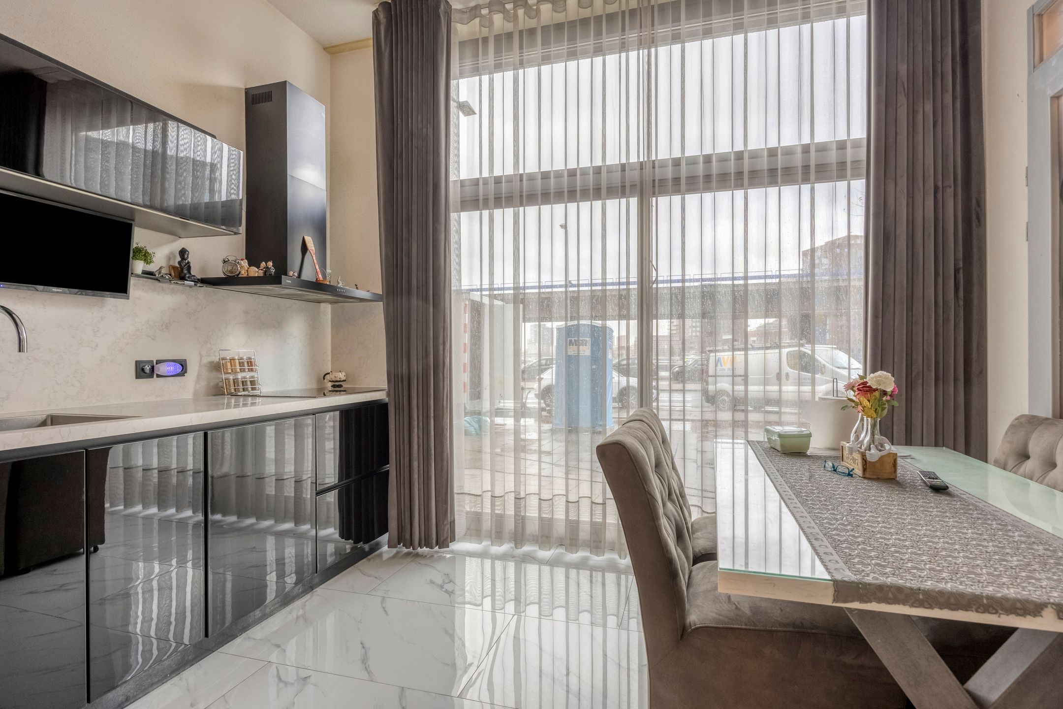 Photo 6 of Maashaven O.z. 187