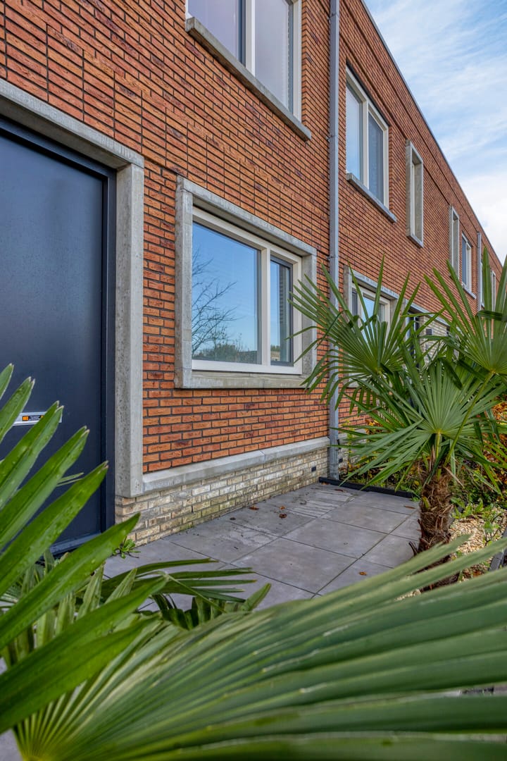 Photo 4 of Anna Maria van Schurmanlaan 30