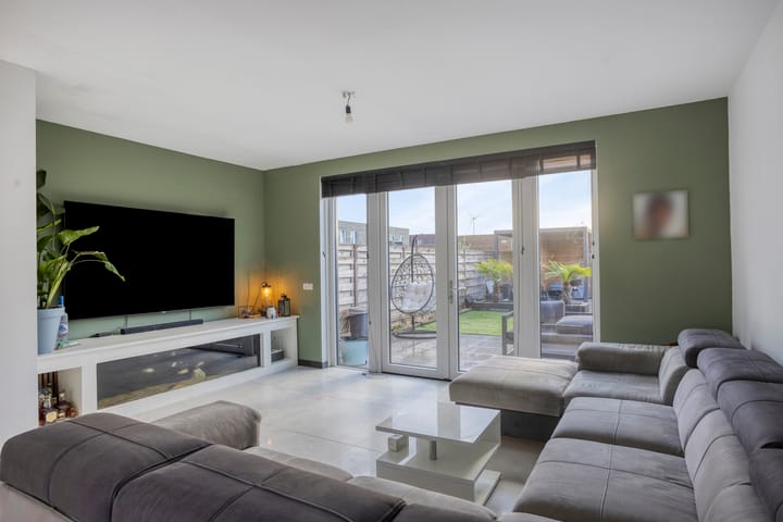 Photo 7 of Anna Maria van Schurmanlaan 30