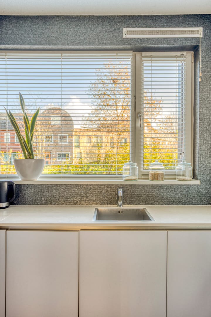 Photo 15 of James Cookroute 129