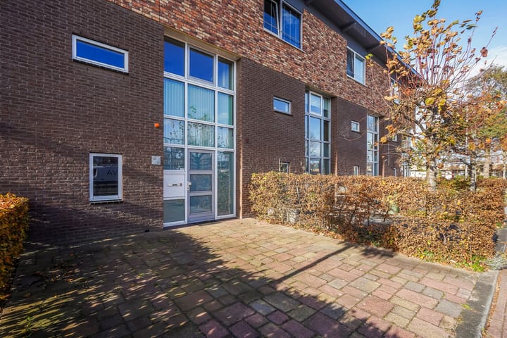 Foto 3 van Renzo Pianolijn 13