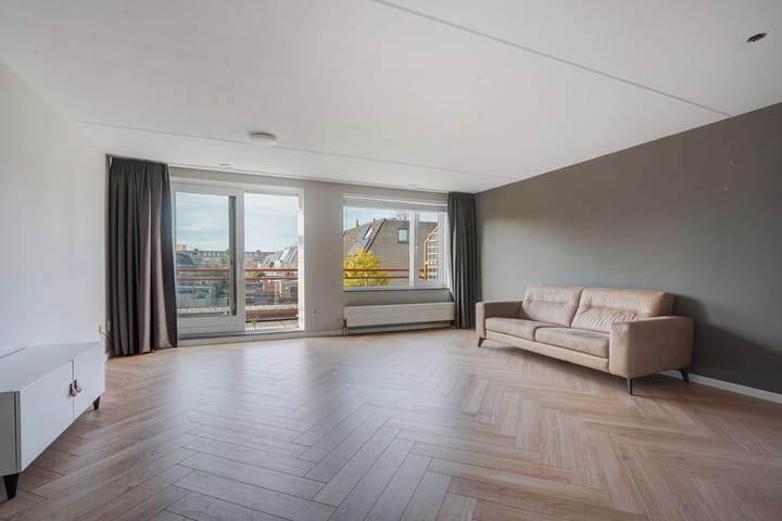 Foto 30 van Renzo Pianolijn 13