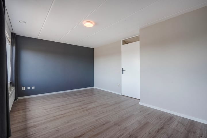 Foto 50 van Renzo Pianolijn 13