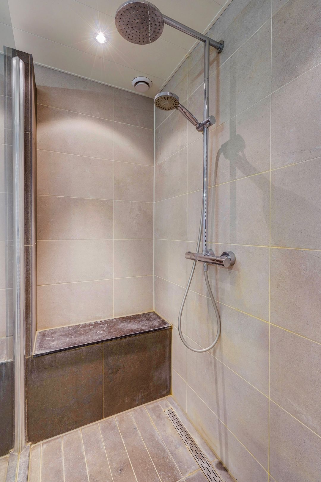 Foto 56 van Renzo Pianolijn 13