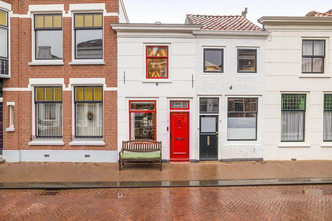 Photo 1 of Voorstraat 95