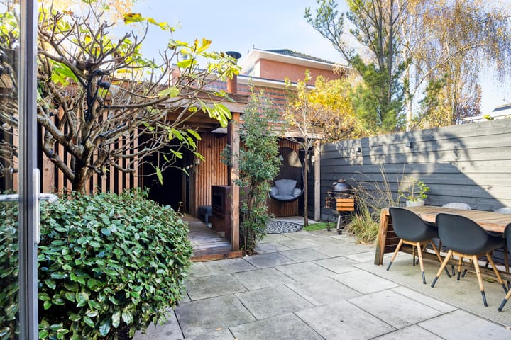 Photo 2 of Tulpplantsoen 11