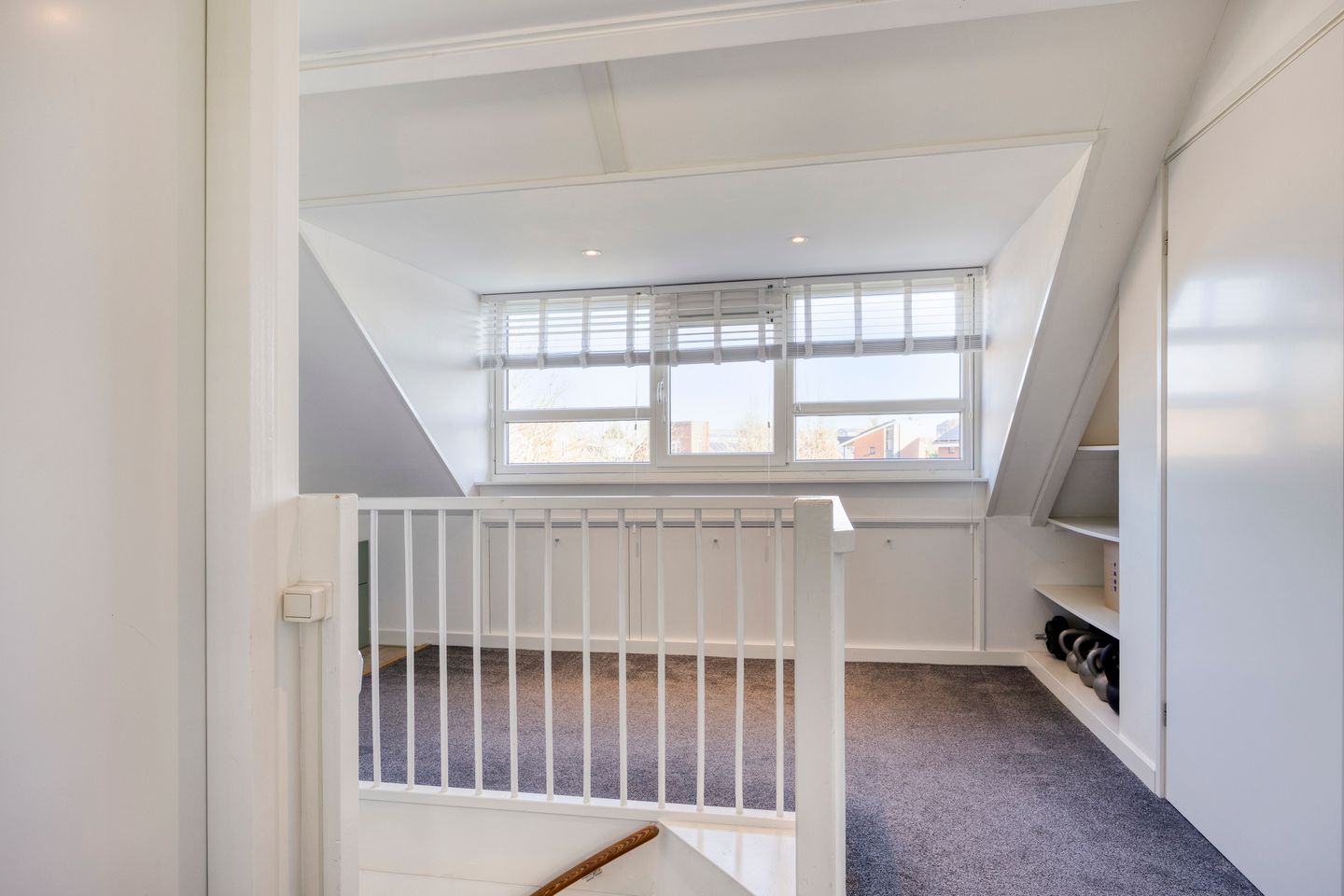 Photo 34 of Tulpplantsoen 11