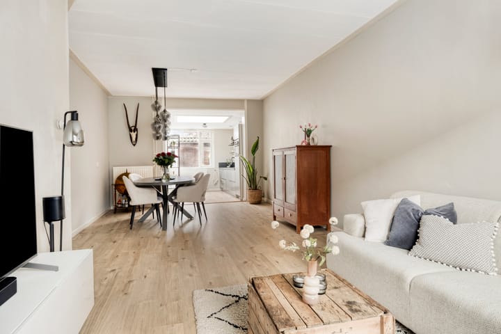 Photo 10 of Mauritsstraat 53