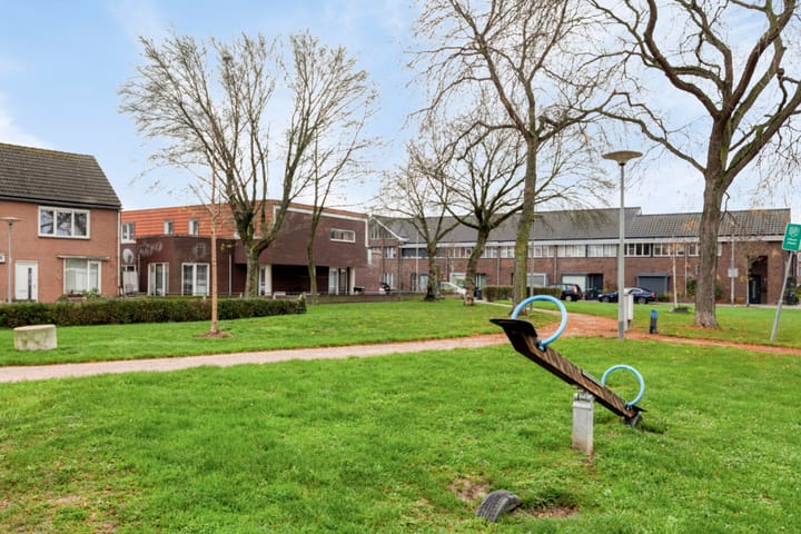 Photo 37 of Mauritsstraat 53