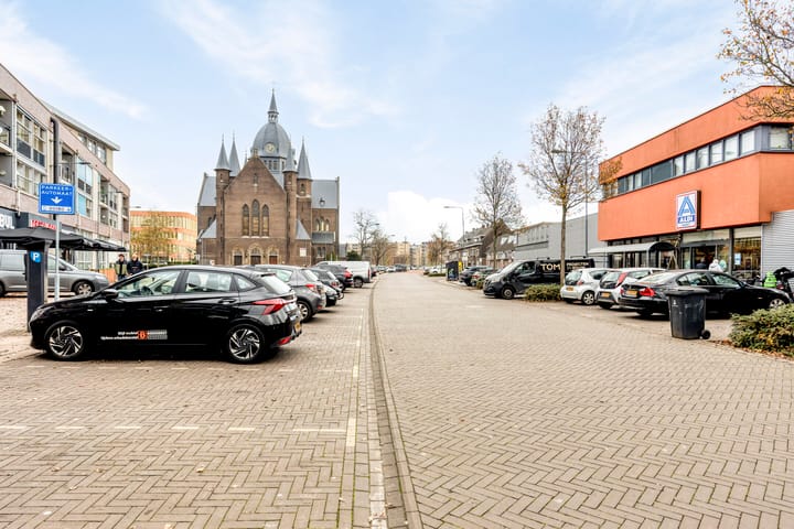 Photo 38 of Mauritsstraat 53