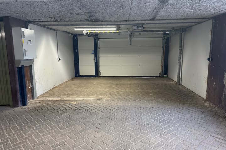 Foto 3 van Peter Zuidhove GARAGE