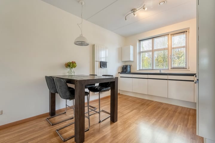 Foto 15 van De Heerlijkheid 94