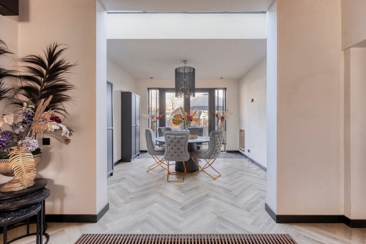 Photo 6 of Schellingstraat 3